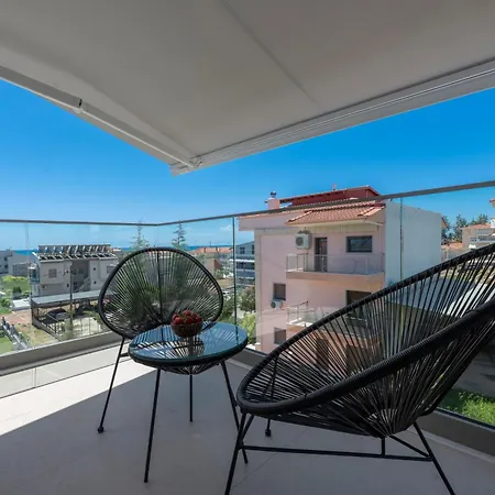 Danae Luxurious Residences- 4 Min Walk From * ネア・ムダニア