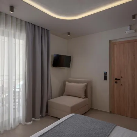 Danae Luxurious Residences- 4 Min Walk From Nea Moudania