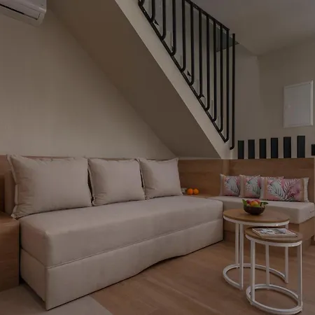 Apartament Danae Luxurious Residences- 4 Min Walk From